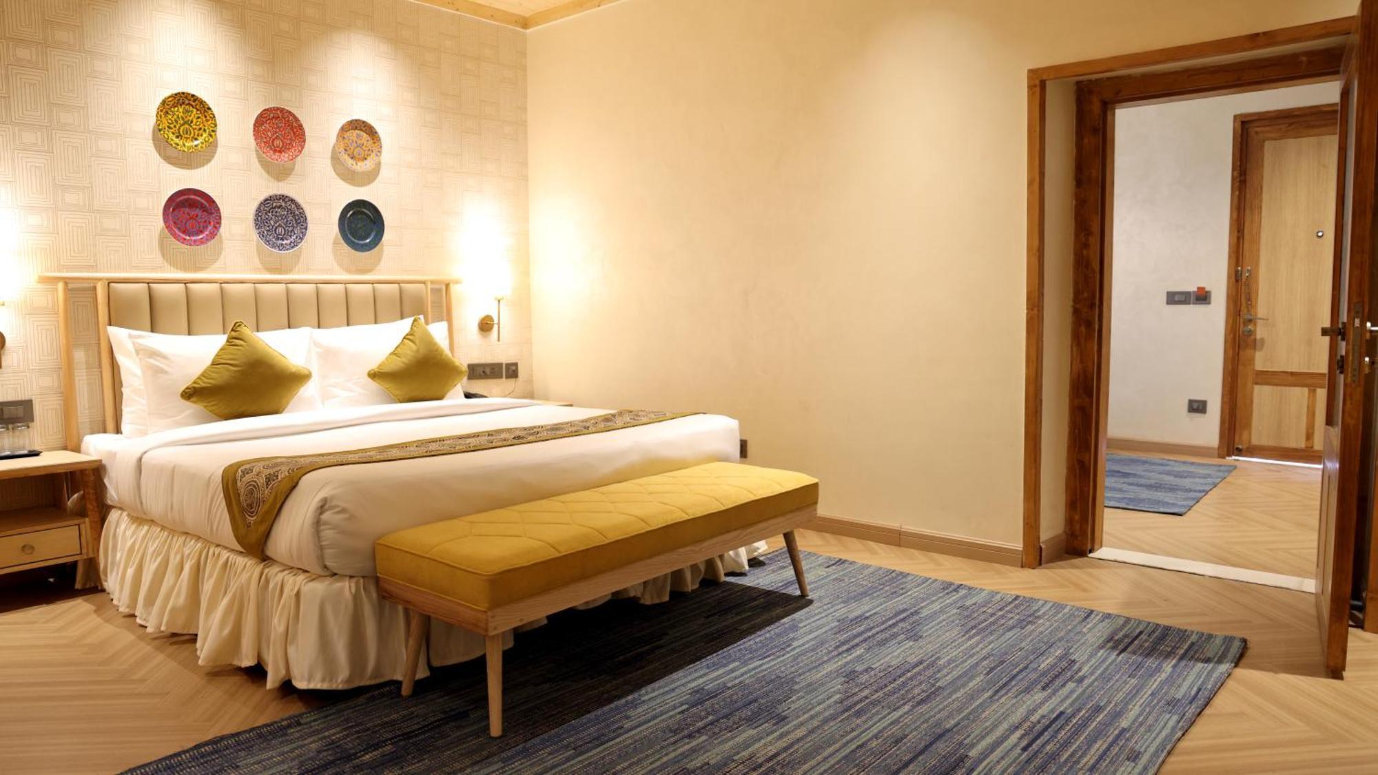 Sandoz Minerva - A Boutique Resort 무소리에 외부 사진